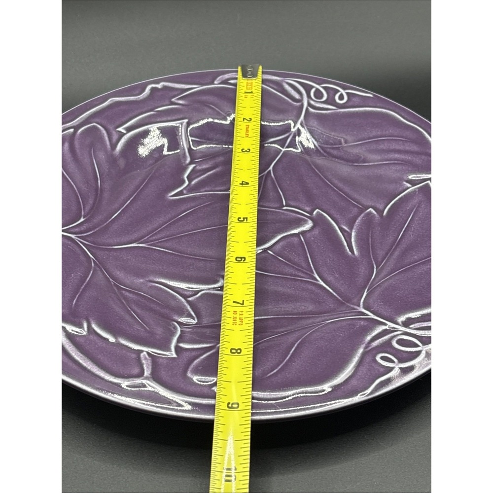 Vintage Pfaltzgraff Merlot Buffet Plate 9" Purple Sculpted Grape Leaves USA - Picture 4 of 4